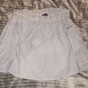 - American Eagle Shirt